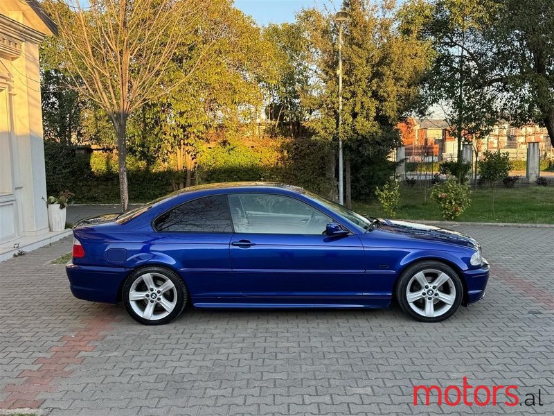 2001' BMW 318 photo #5