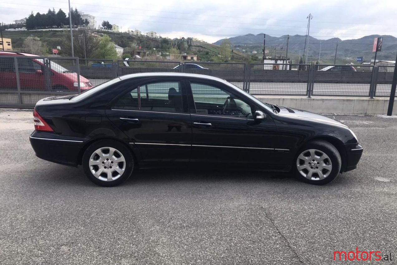 2007' Mercedes-Benz C 220 photo #1