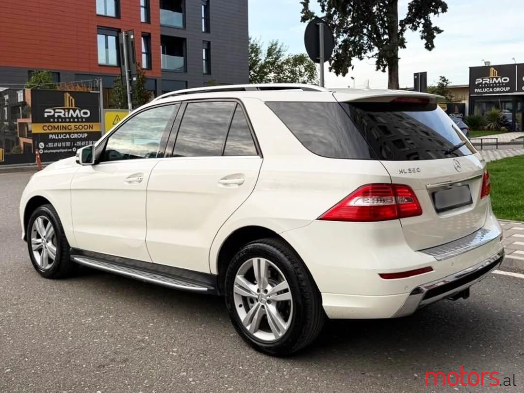 2014' Mercedes-Benz ML 350 photo #3