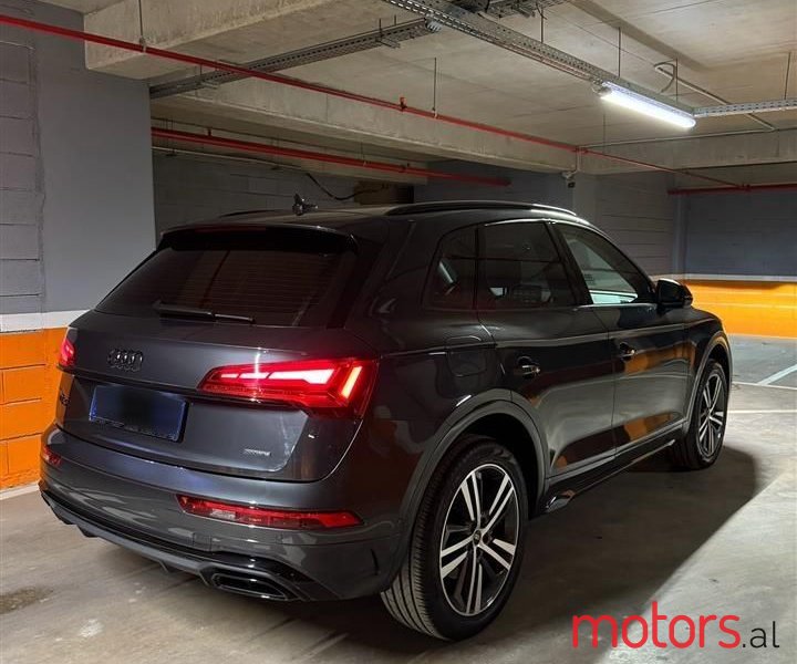 2021' Audi Q5 photo #2