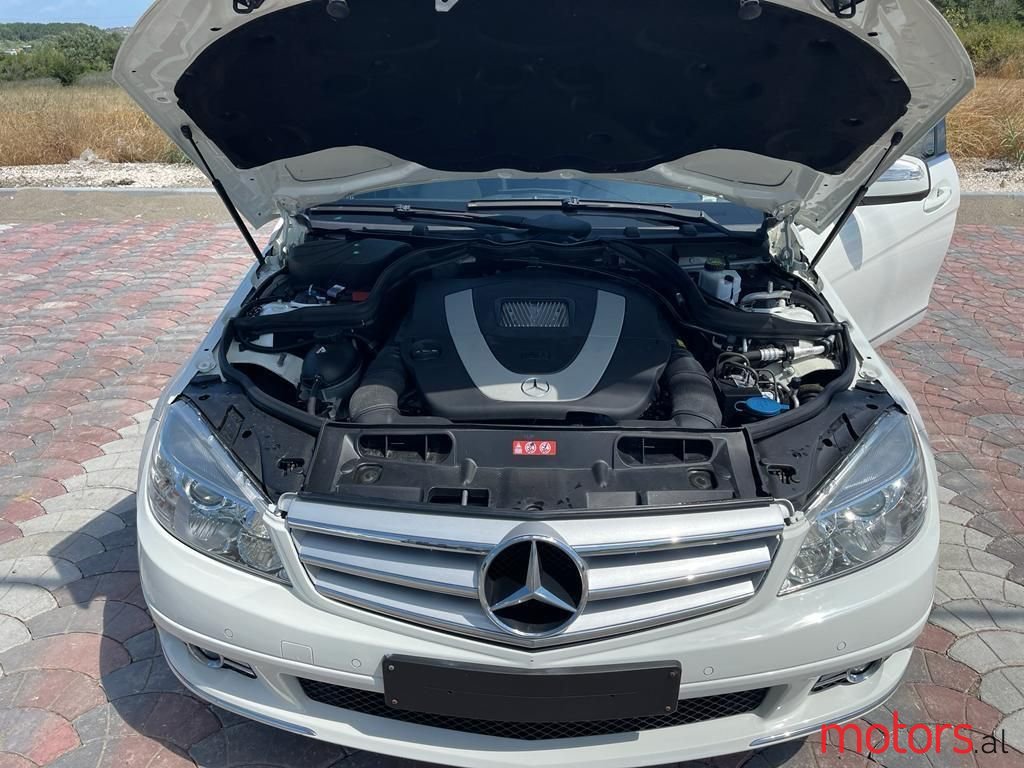 2008' Mercedes-Benz C 230 photo #4