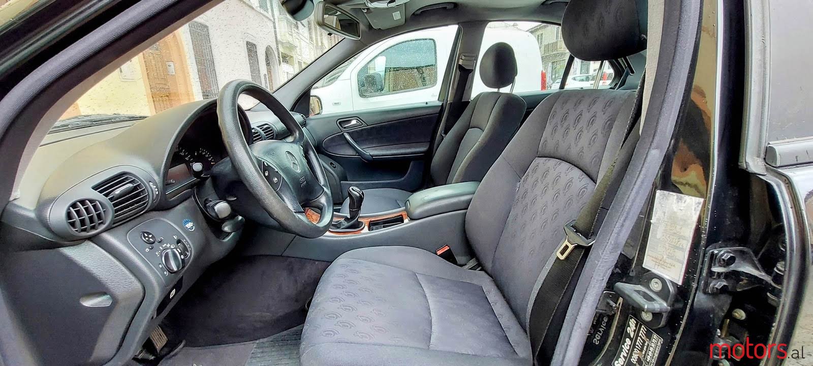 2002' Mercedes-Benz C 180 photo #5