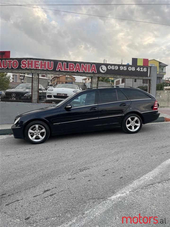 2005' Mercedes-Benz C 200 photo #4