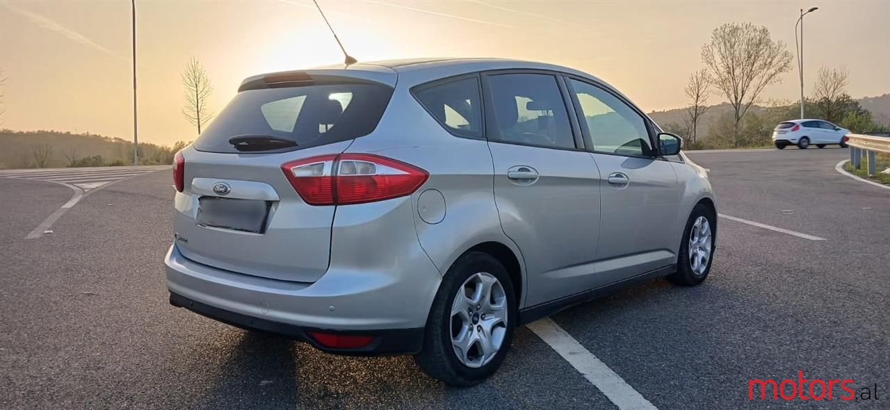 2013' Ford C-MAX photo #6