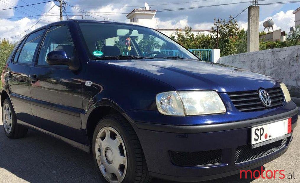 2001' Volkswagen Polo photo #2