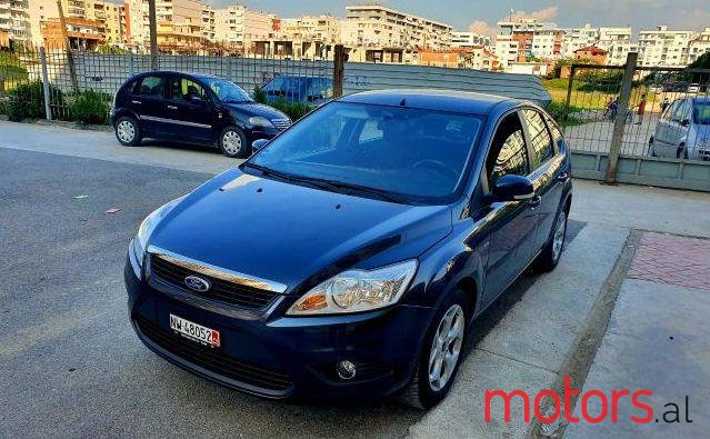 2009' Ford Focus photo #2