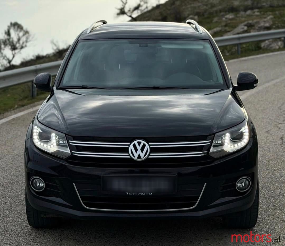 2014' Volkswagen Tiguan photo #5