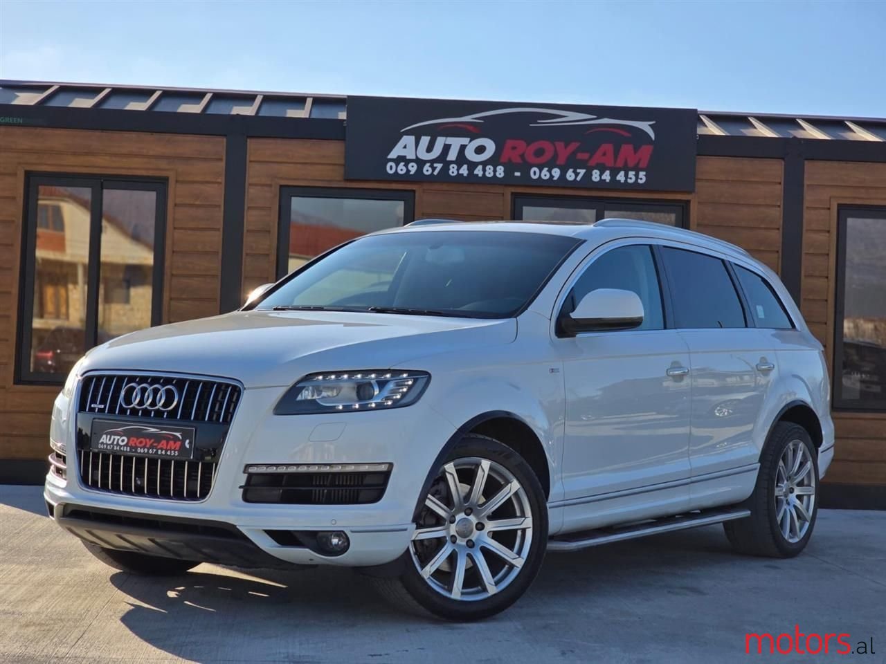 2015' Audi Q7 photo #1