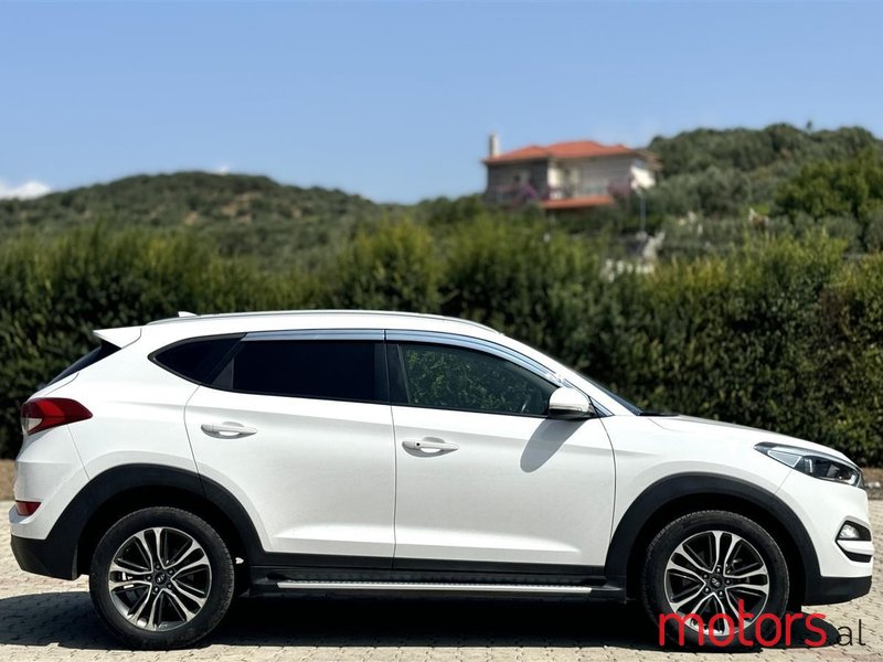 2016' Hyundai Tucson photo #5