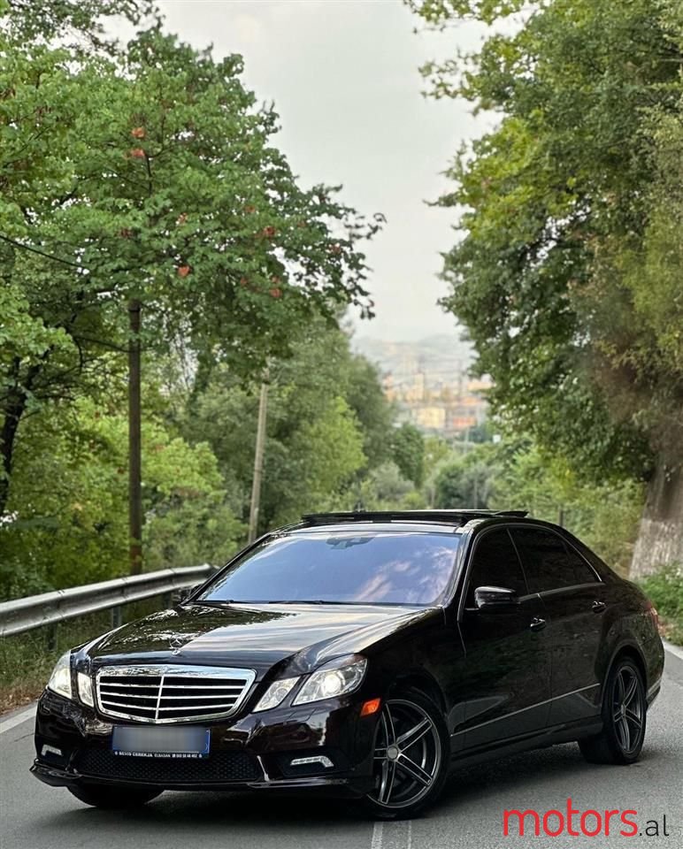 2011' Mercedes-Benz E 55 AMG photo #6