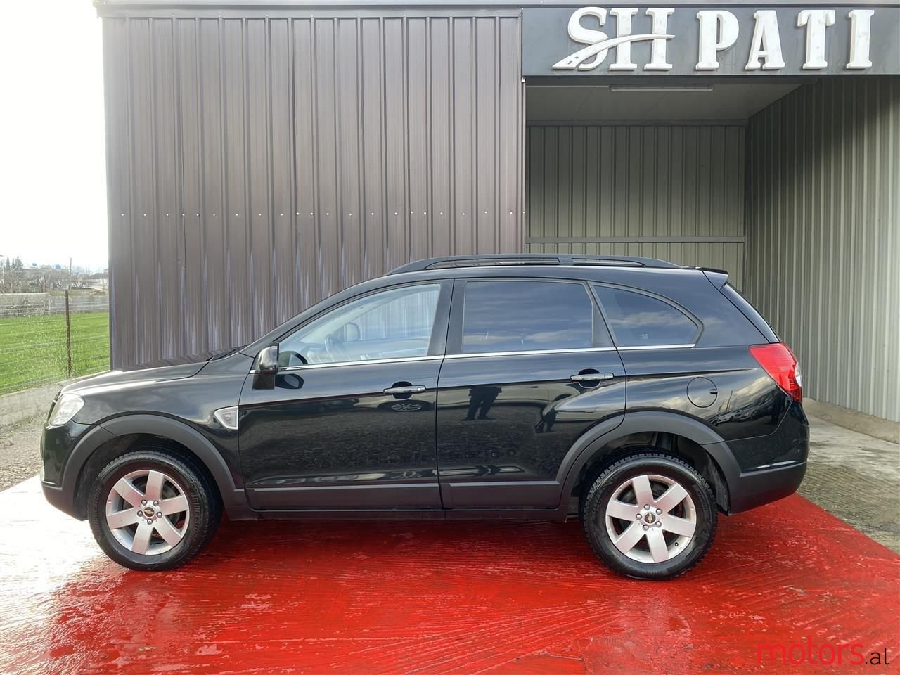 2010' Chevrolet Captiva photo #4