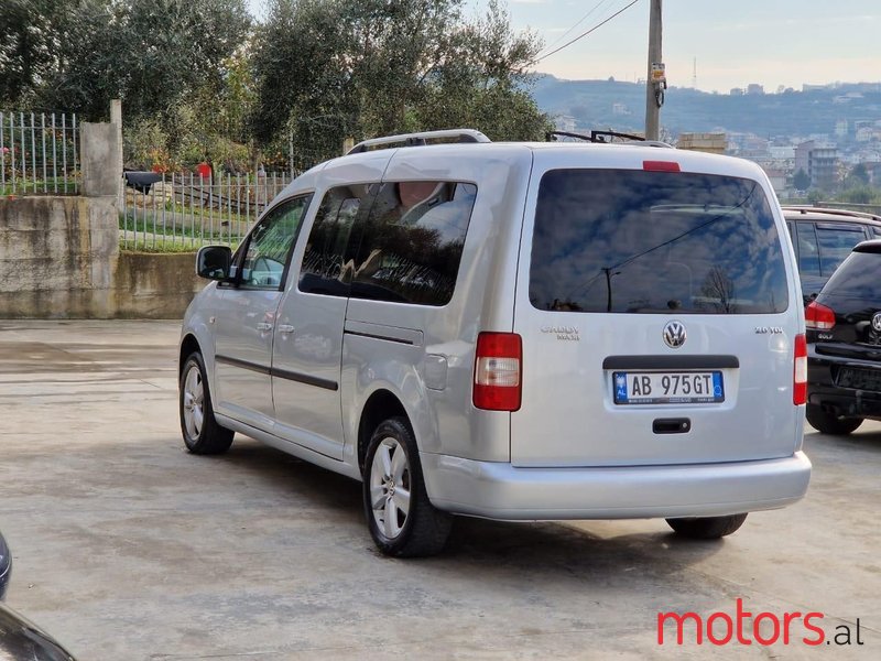 2010' Volkswagen Caddy photo #1