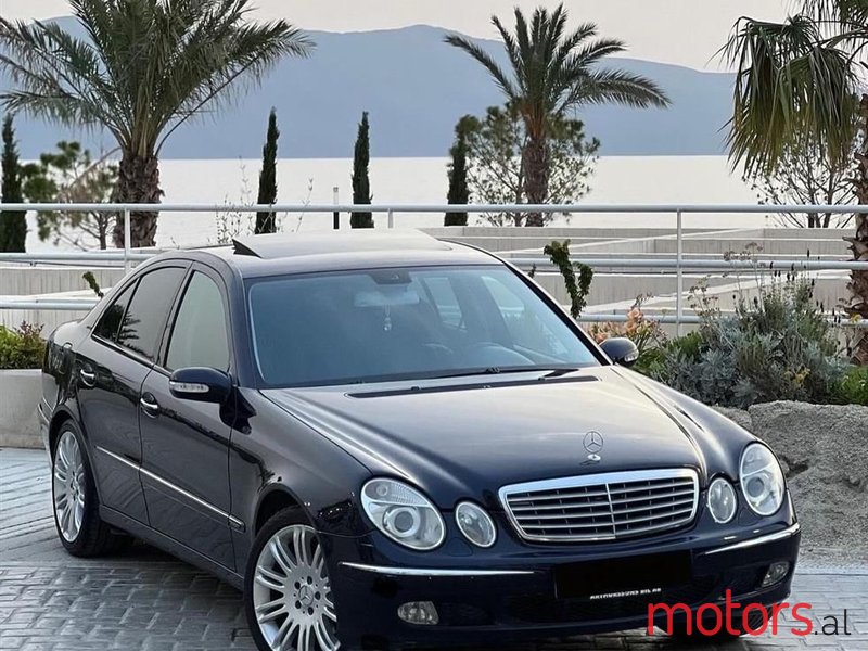 2003' Mercedes-Benz E 240 photo #1