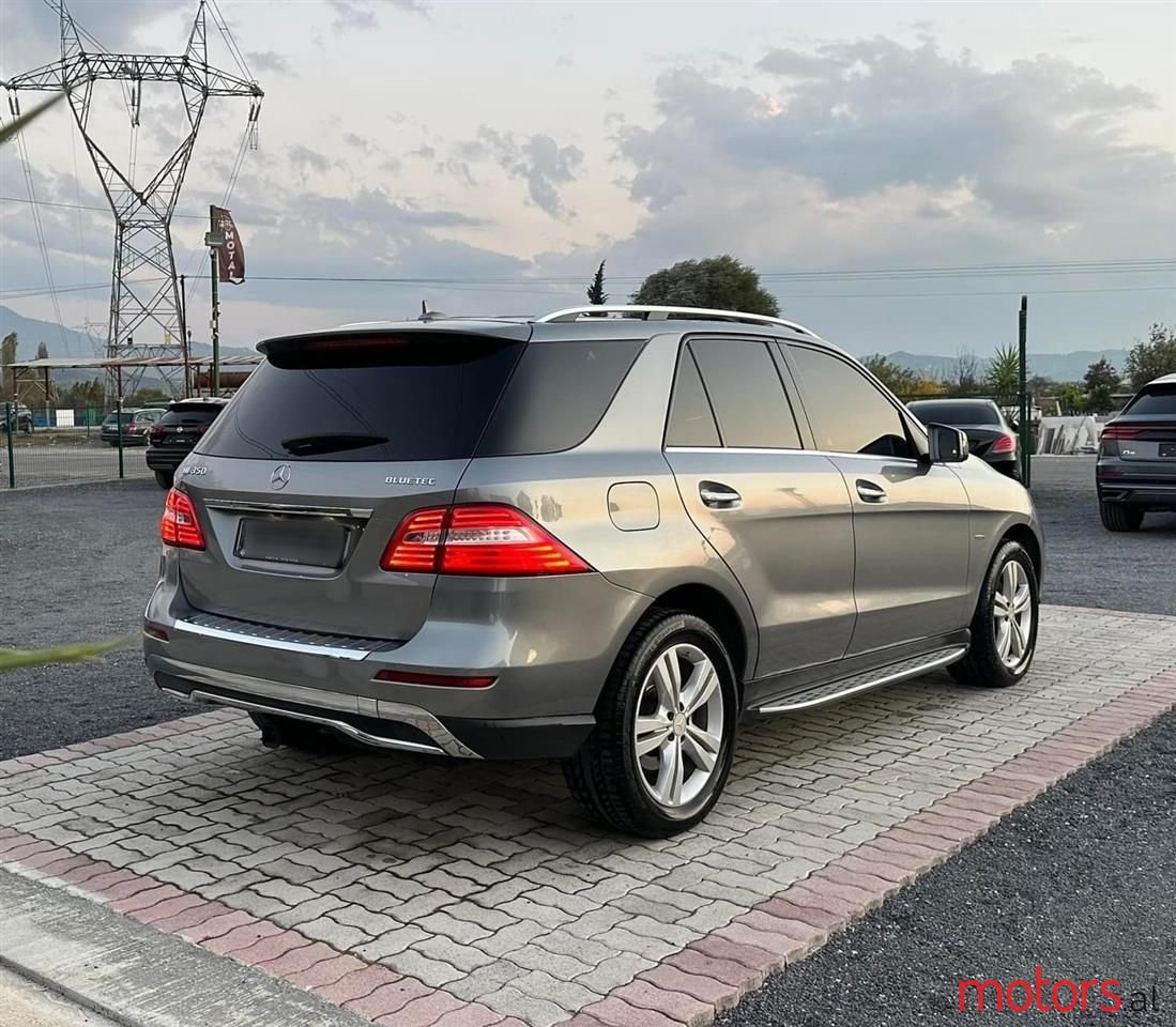 2013' Mercedes-Benz ML 350 photo #3