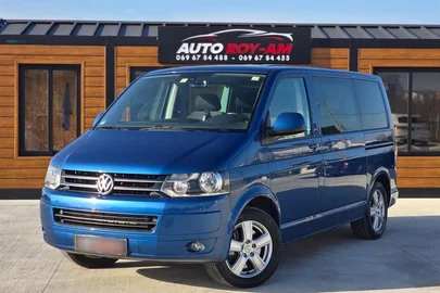 2011' Volkswagen T6 Multivan