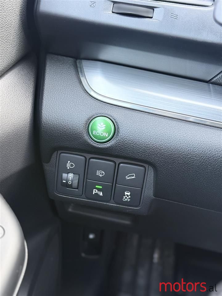 2017' Honda CR-V photo #4