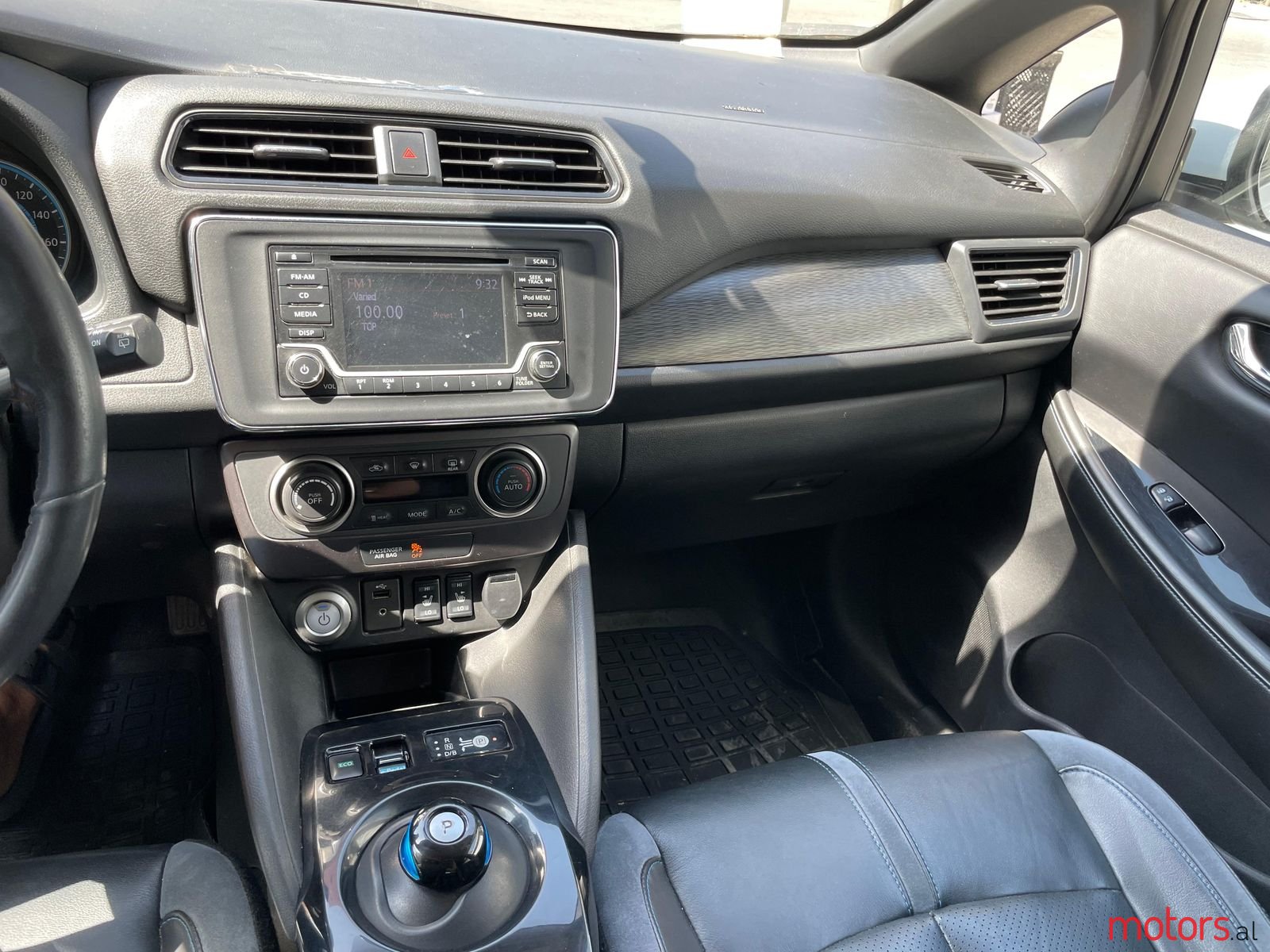 2019' Nissan Leaf photo #5