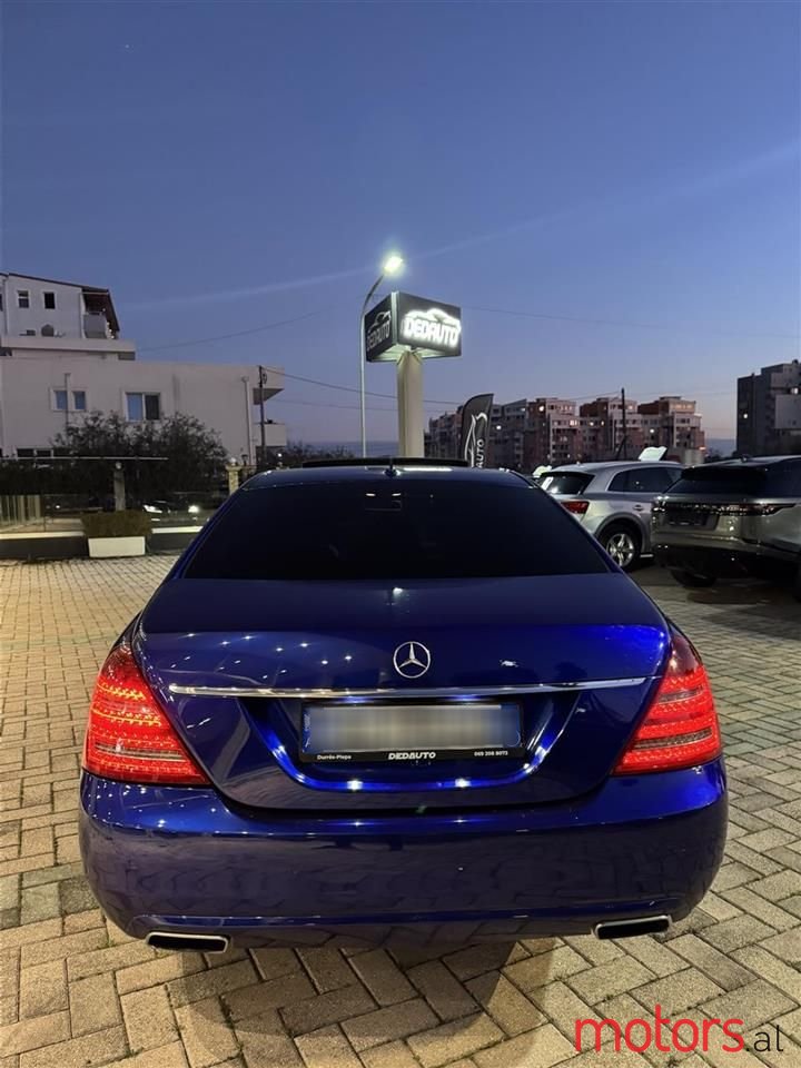 2010' Mercedes-Benz S 350 photo #6