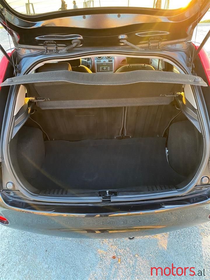 2007' Ford Fiesta photo #5