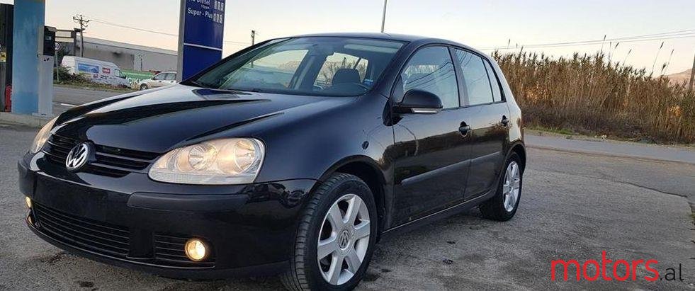 2007' Volkswagen Golf photo #1