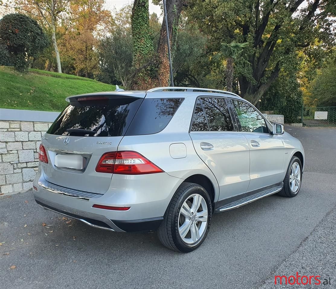 2012' Mercedes-Benz ML 350 photo #5