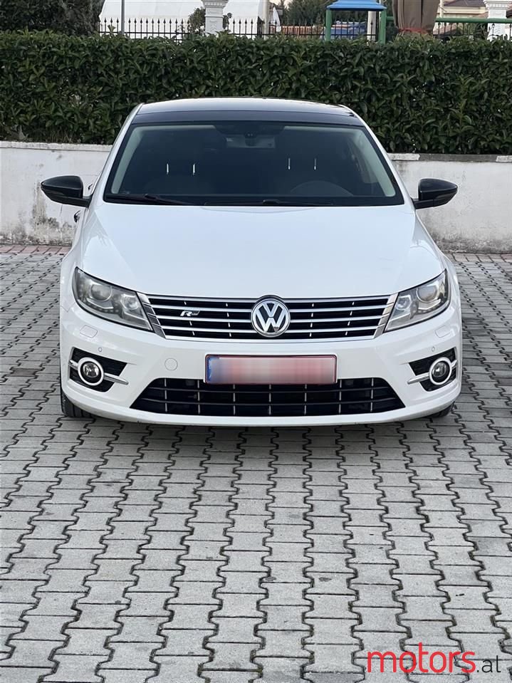 2014' Volkswagen Passat photo #1