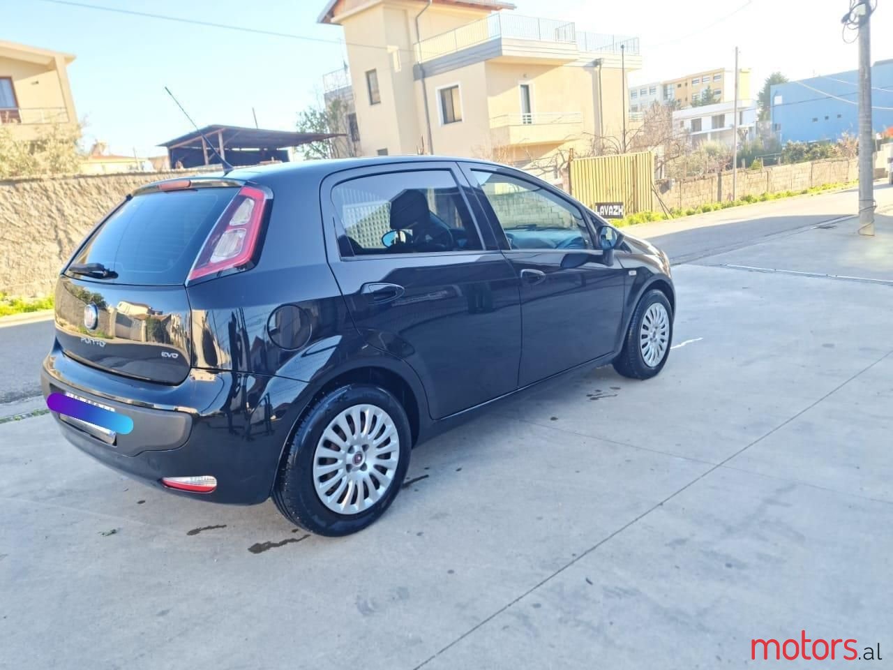 2011' Fiat Grande Punto photo #5
