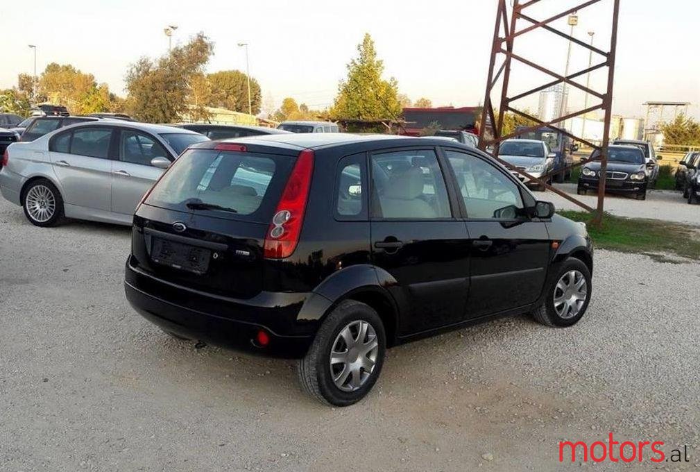 2006' Ford Fiesta photo #2