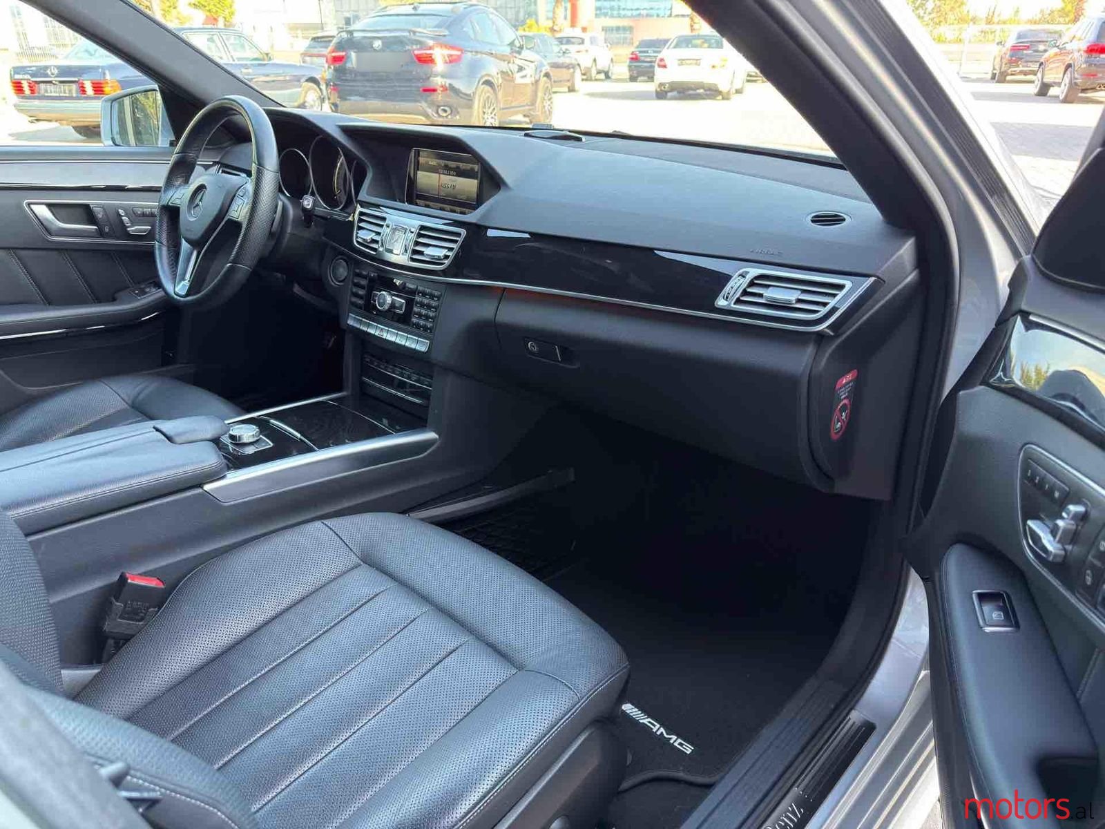 2015' Mercedes-Benz E 350 photo #4