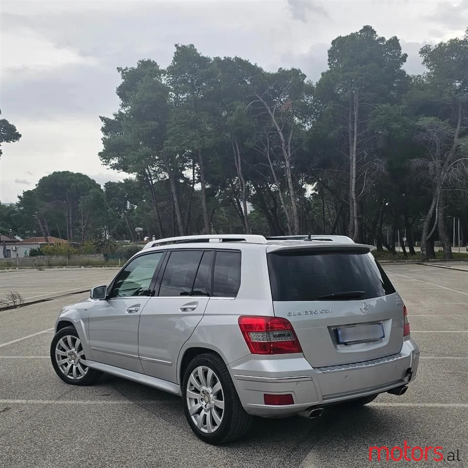 2011' Mercedes-Benz GLK 220 photo #4