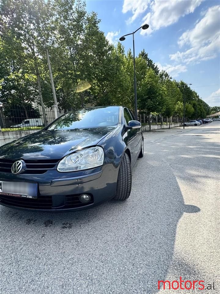 2006' Volkswagen Golf photo #4