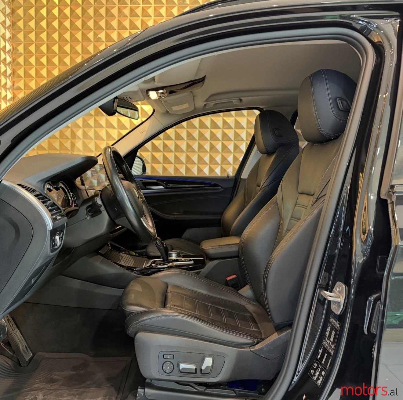 2018' BMW X3 20d xLine xDrive photo #5