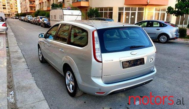 2009' Ford Focus photo #3