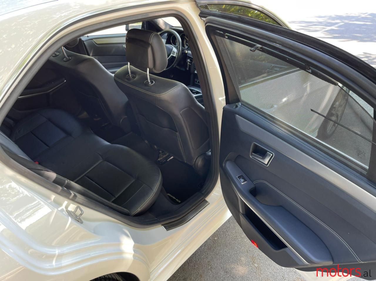 2014' Mercedes-Benz E 350 photo #4