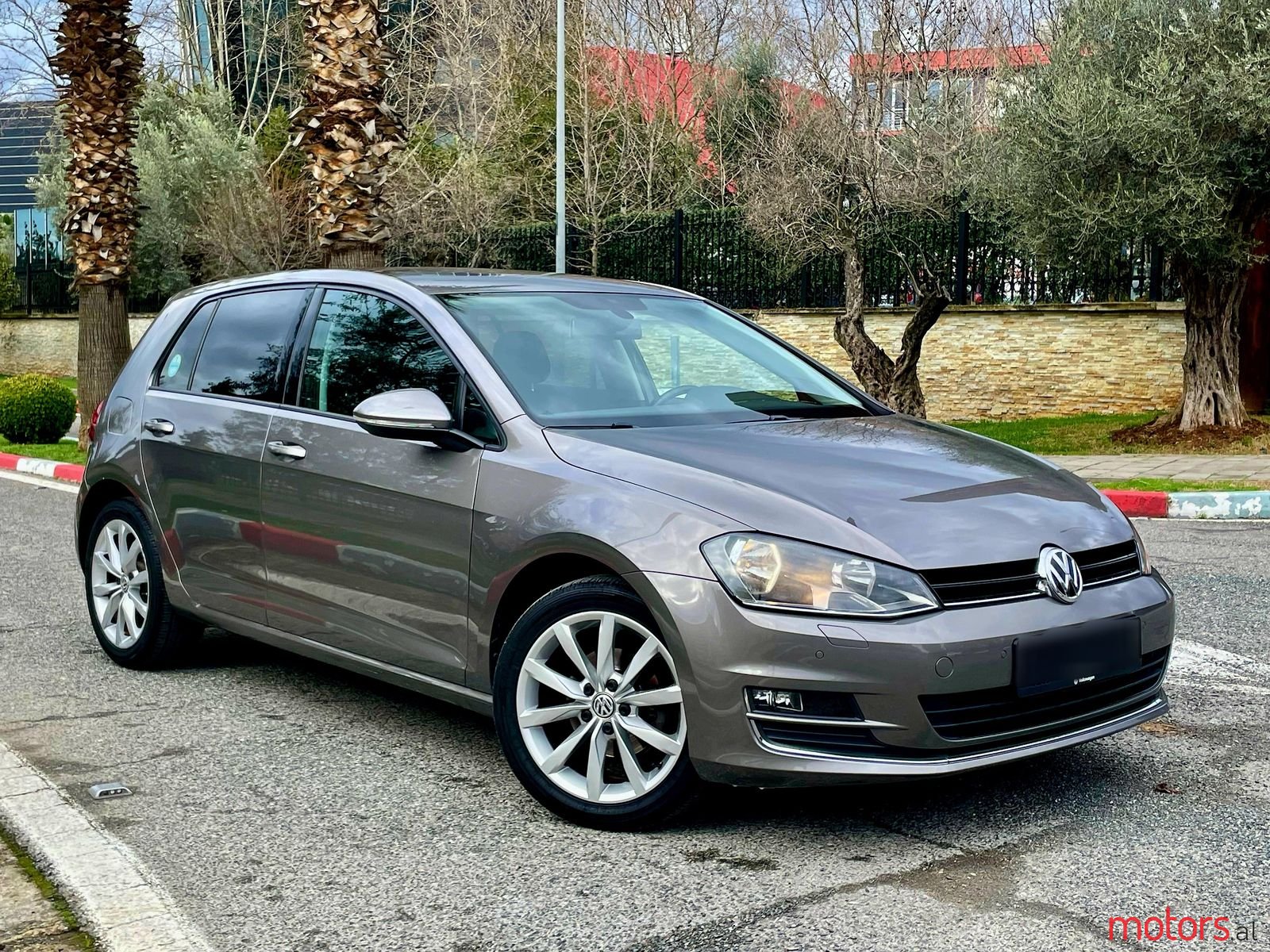 2015' Volkswagen Golf photo #6