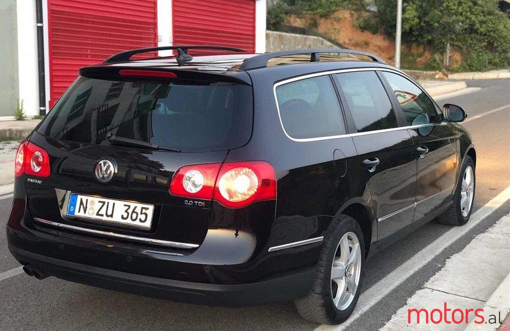 2008' Volkswagen Passat photo #3