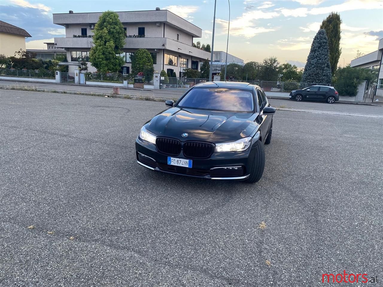 2016' BMW 730 photo #3