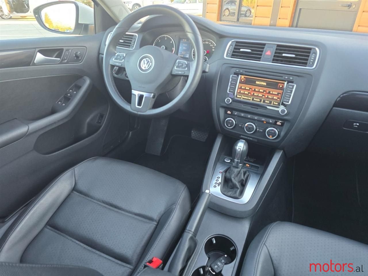 2013' Volkswagen Jetta photo #5