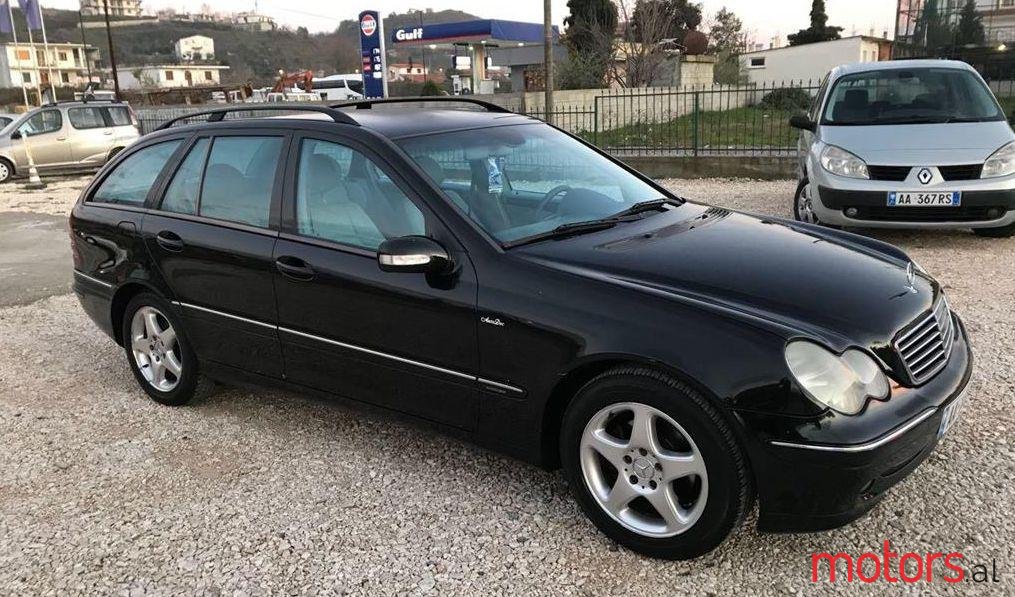 2004' Mercedes-Benz C 220 photo #2