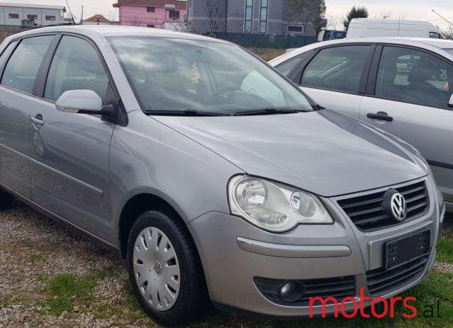 2006' Volkswagen Polo photo #1