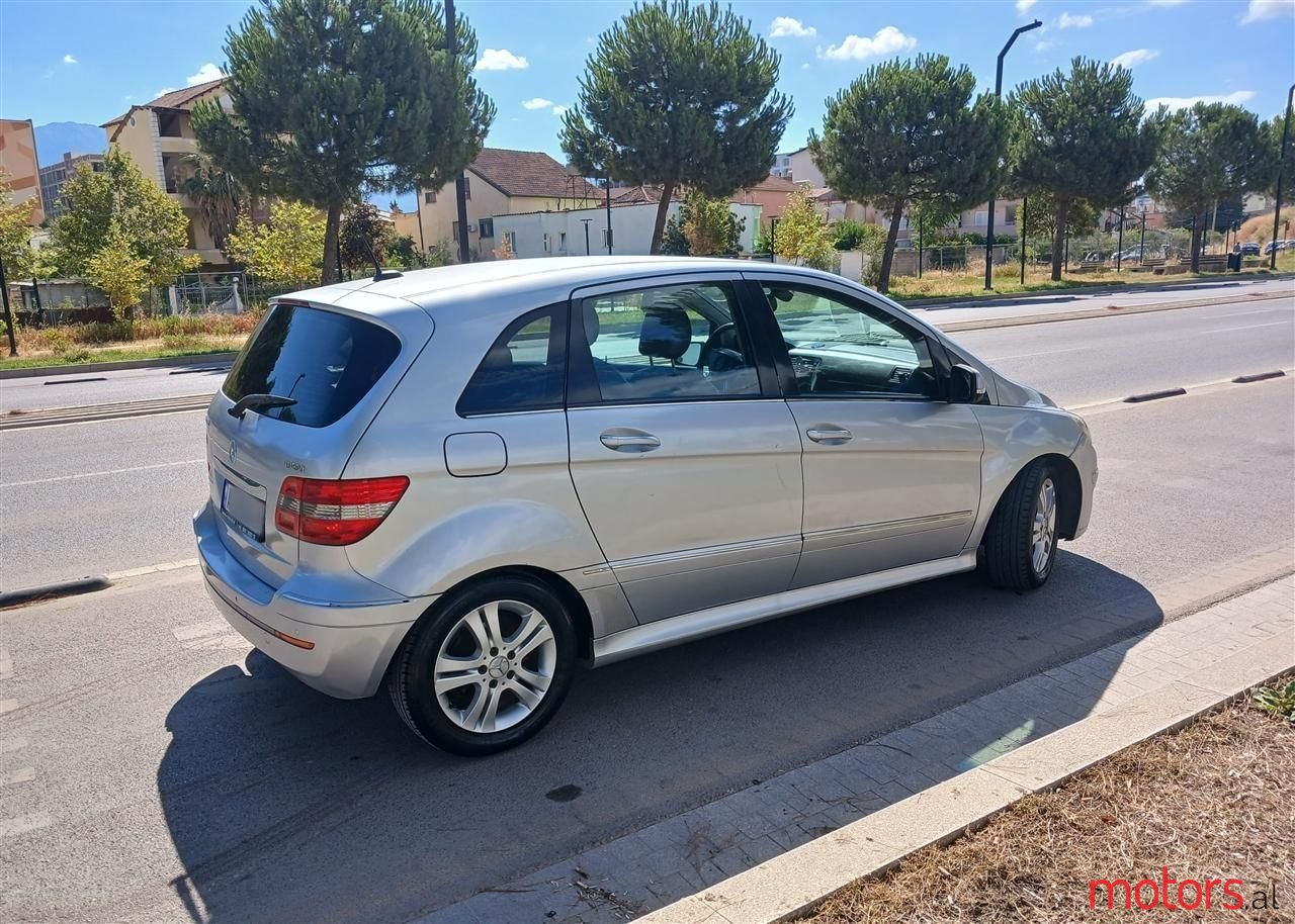 2007' Mercedes-Benz B 220 photo #4