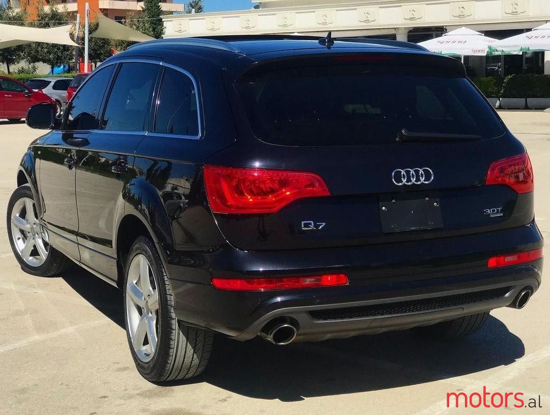 2012' Audi Q7 photo #3
