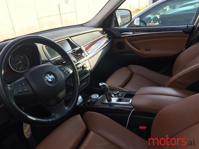 2010' BMW X5 photo #3