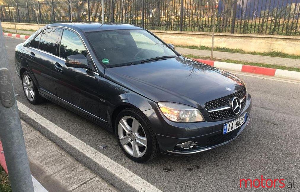 2008' Mercedes-Benz C 220 photo #1