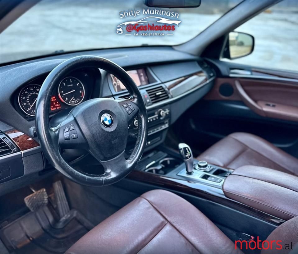 2011' BMW X5 photo #2