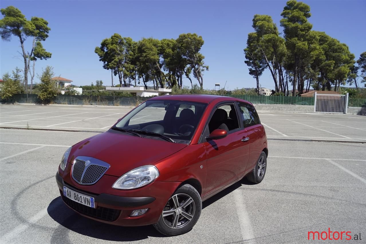 2006' Lancia Ypsilon photo #1