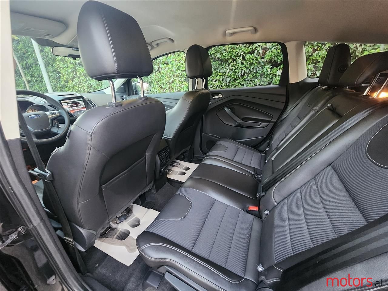 2014' Ford Kuga photo #3