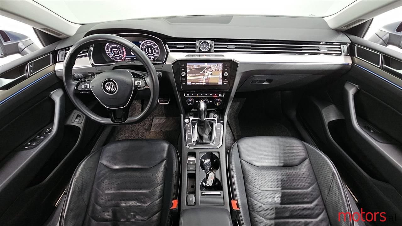 2019' Volkswagen Arteon photo #4