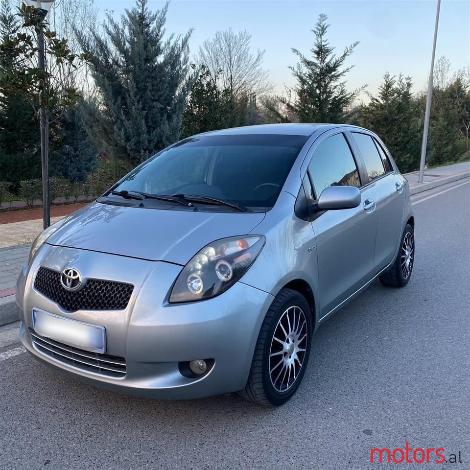 2006' Toyota Yaris photo #3