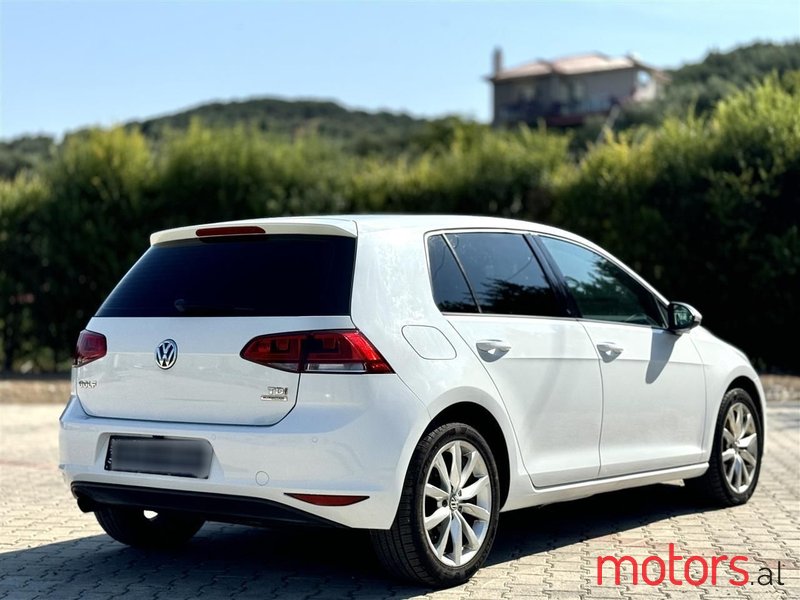 2014' Volkswagen Golf photo #6